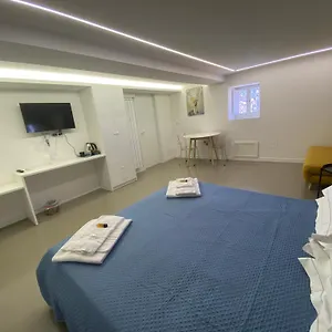 לינה וארוחת בוקר Cutelli