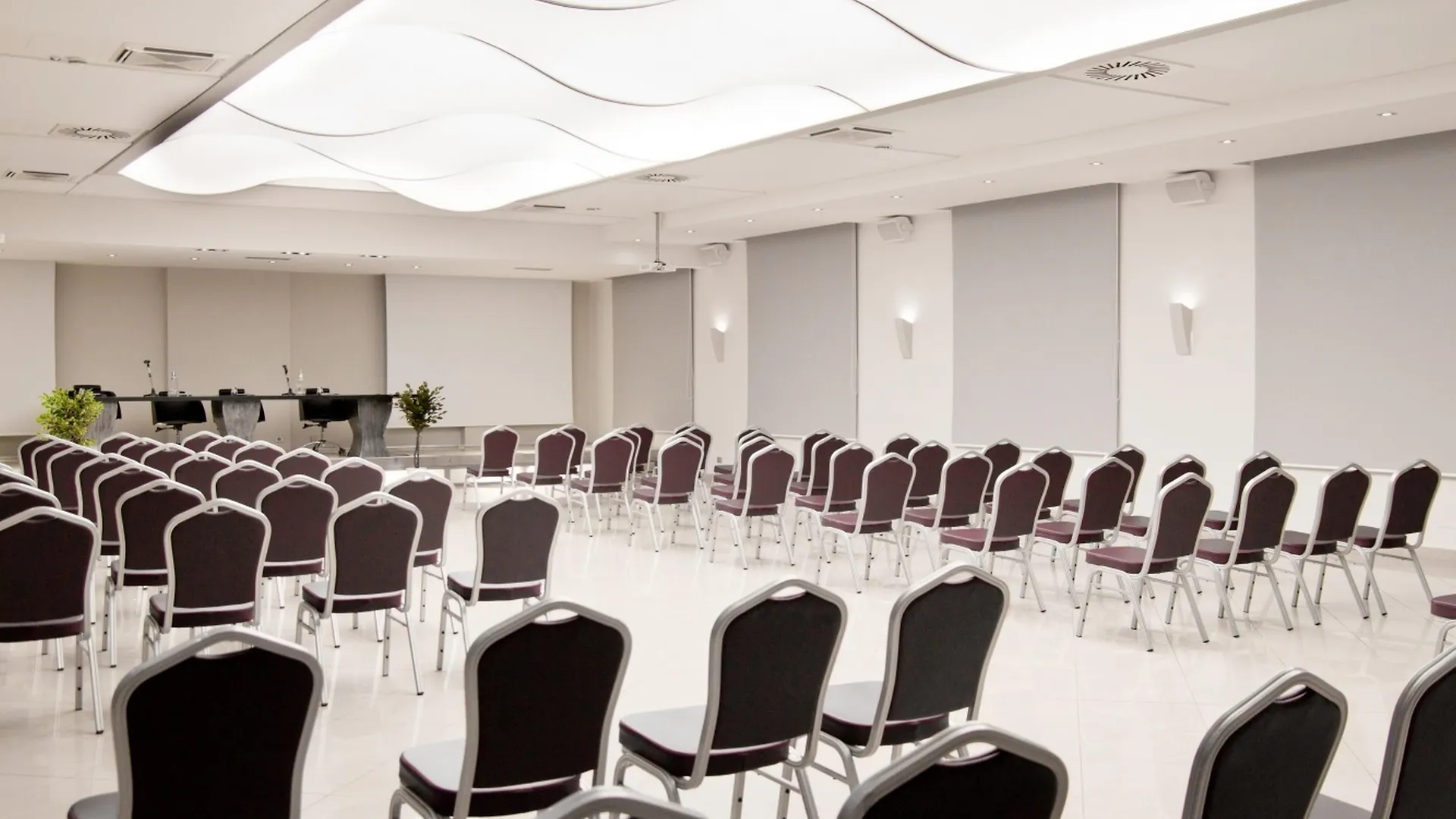 Plaza Hotel Katania