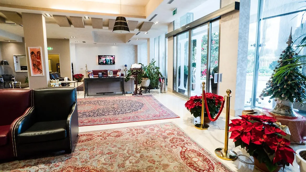 Plaza Hotel Katania
