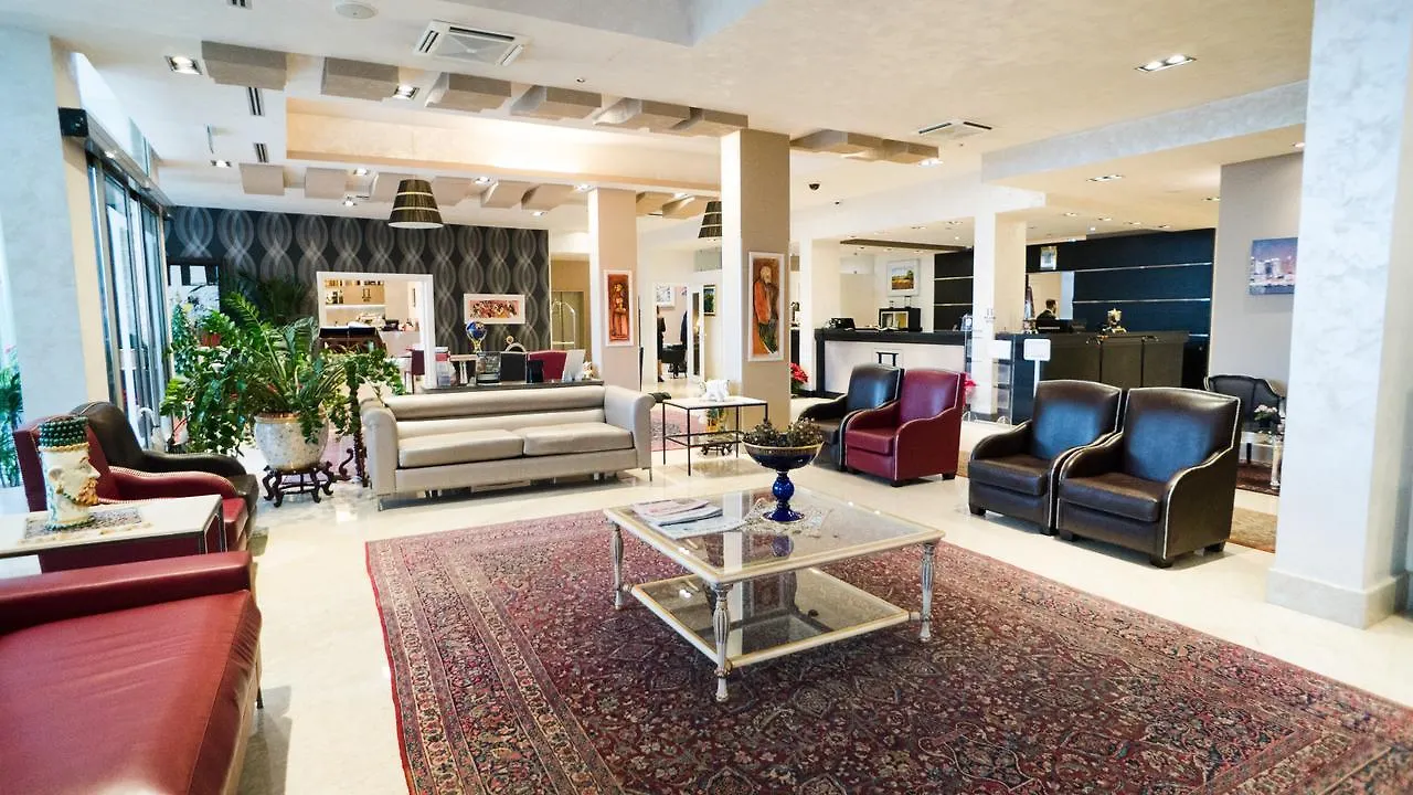 Plaza Hotel Katania